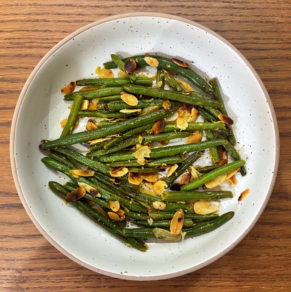 Garlic Green Beans with Almonds